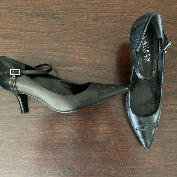 Lauren Ralph Lauren black heel, size 6 1/2 - Picture 2 of 5